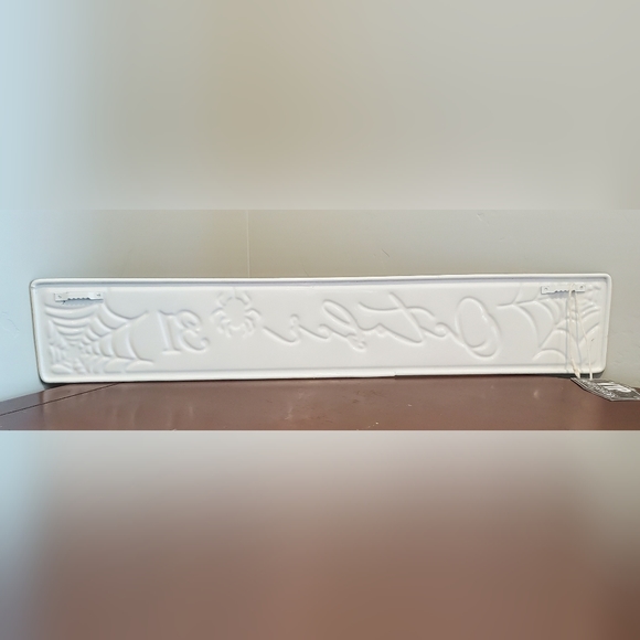 BNWT VIP Home & Garden October 31 Metal Sign Halloween - Picture 2 of 10